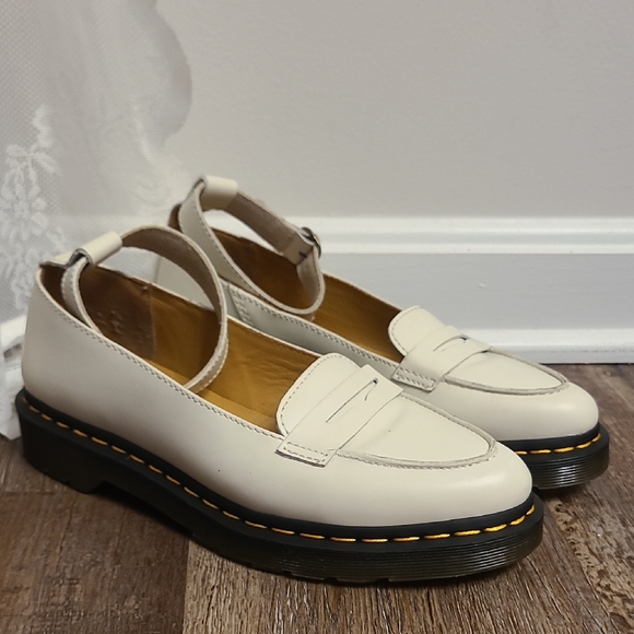 Dr. Martens Shoes - RARE Dr. Martens Leonie Ballet Shoes Penny Loafers